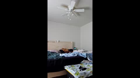 Hungrydavid420 online show from February 20, 4:40 pm