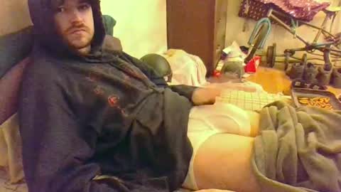 Snapshot of hungsubbb chatting on October 15, 12:44 am Boi online show from October 15, 12:44 am