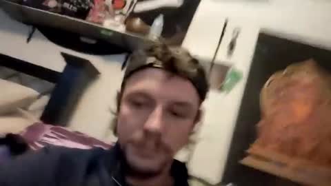 Snapshot of hungtxcock92 chatting on January 25, 10:39 pm hungtxcock92 online show from January 25, 10:39 pm