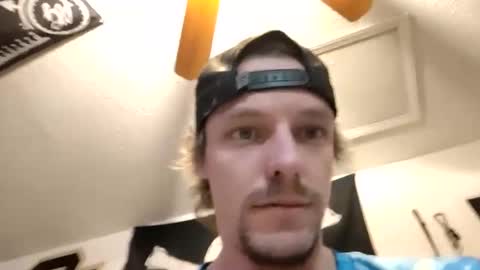 Snapshot of hungtxcock92 chatting on February 16, 4:20 am hungtxcock92 online show from February 16, 4:20 am