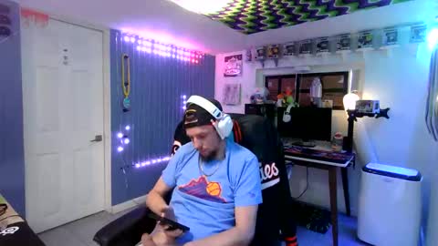 Snapshot of hungtxcock92 chatting on March 11, 11:22 pm hungtxcock92 online show from March 11, 11:22 pm