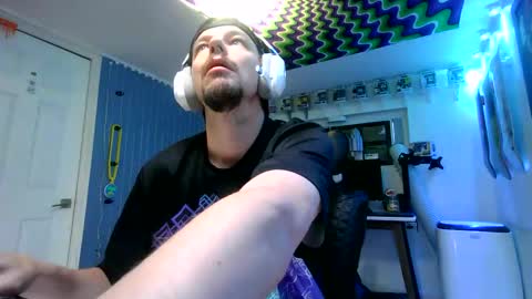 Snapshot of hungtxcock92 chatting on March 22, 1:03 pm hungtxcock92 online show from March 22, 1:03 pm