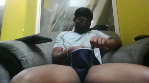 Snapshot of hunk_dominant chatting on December 22, 5:32 pm hunk_dominant online show from December 22, 5:32 pm