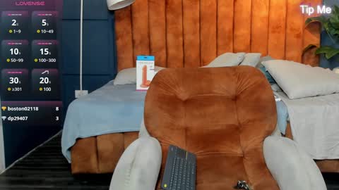 hunk_ryan online show from February 1, 4:11 pm