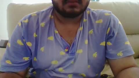 Snapshot of hunkchubby chatting on April 22, 6:05 am chubbyBubby online show from April 22, 6:05 am