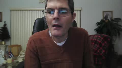 Snapshot of hunkmasclefad458 chatting on December 8, 3:53 am hunkmasclefad458 online show from December 8, 3:53 am