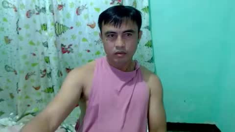 Snapshot of hunknextdoorxx chatting on October 8, 7:50 am Phil online show from October 8, 7:50 am