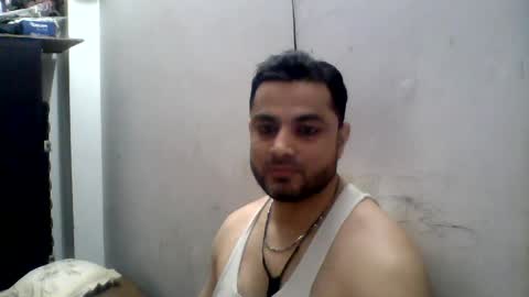 Snapshot of hunkster102 chatting on April 26, 12:41 am hunkster102 online show from April 26, 12:41 am