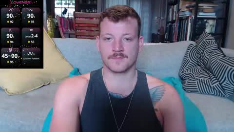 Snapshot of hunky_arthur chatting on December 27, 5:09 am Hunky  Arthur online show from December 27, 5:09 am