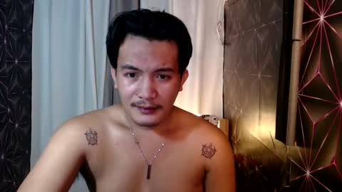 hunkylloyd online show from December 30, 1:14 pm