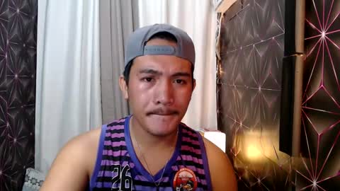 hunkylloyd online show from January 20, 8:41 am