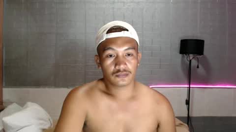 Snapshot of hunkylloyd chatting on June 20, 3:09 am hunkylloyd online show from June 20, 3:09 am