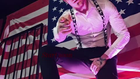Snapshot of hunkytime chatting on June 2, 1:02 pm I AM NOT A DIRECTOR I AM THE BOSS KINGDADDYSIRSTR8ALPHAMASTER online show from June 2, 1:02 pm