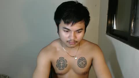 hunkyzeus online show from January 6, 6:03 am