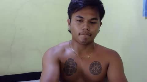 hunkyzeus online show from October 7, 10:45 am