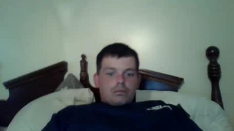 Snapshot of huntdog12 chatting on July 7, 10:47 pm huntdog12 online show from July 7, 10:47 pm