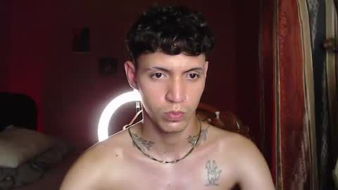 Snapshot of hunter_jagg chatting on February 21, 11:06 pm hunter_jagg online show from February 21, 11:06 pm