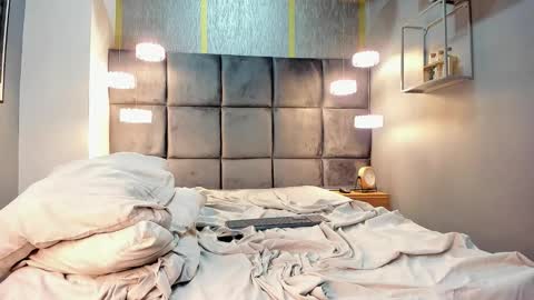 hunterheat_ online show from November 9, 11:58 pm