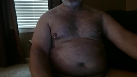 Snapshot of huntermark1 chatting on April 28, 3:50 pm huntermark1 online show from April 28, 3:50 pm