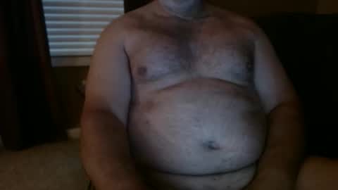 Snapshot of huntermark1 chatting on May 5, 11:18 am huntermark1 online show from May 5, 11:18 am