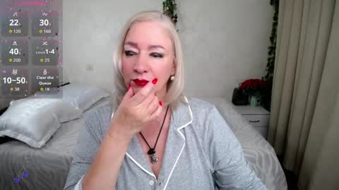 Irena online show from May 26, 9:11 pm