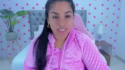 Snapshot of hurrem_had chatting on March 11, 6:43 am H U R R E M online show from March 11, 6:43 am