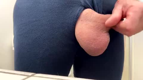 Snapshot of huskey300 chatting on February 26, 5:07 pm huskey300 online show from February 26, 5:07 pm