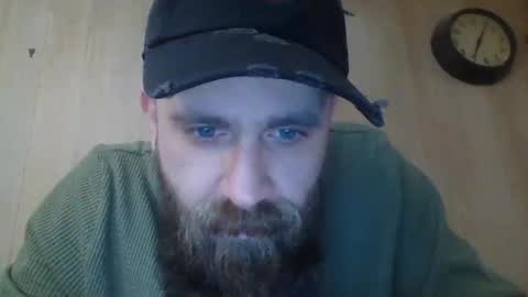 Snapshot of huskygengar22 chatting on April 6, 11:16 pm huskygengar22 online show from April 6, 11:16 pm