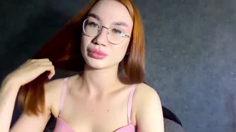 Snapshot of huyomoye chatting on August 10, 7:01 am Mari online show from August 10, 7:01 am