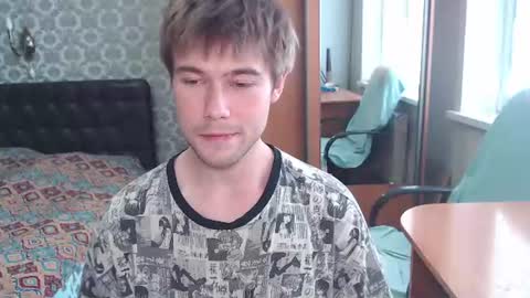 Snapshot of hyakkin chatting on August 2, 9:41 am Tom online show from August 2, 9:41 am