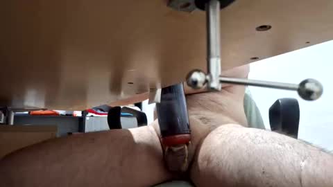 WatchMeCum online show from February 16, 7:10 pm