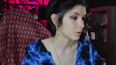 Snapshot of hyeon_jin chatting on January 6, 11:42 pm Hyeon Jin online show from January 6, 11:42 pm