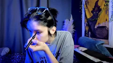 Snapshot of hyeon_jin chatting on January 25, 8:53 pm Hyeon Jin online show from January 25, 8:53 pm