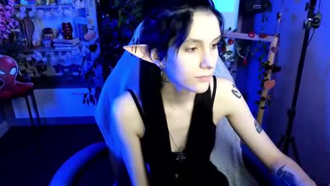 Snapshot of hyeon_jin chatting on February 17, 9:56 am Hyeon Jin online show from February 17, 9:56 am