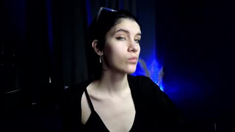 Snapshot of hyeon_jin chatting on March 4, 2:10 pm Hyeon Jin online show from March 4, 2:10 pm