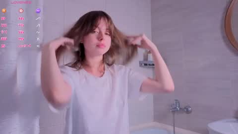 Miley. PVT open i have extra prices on nude show  online show from April 5, 8:06 pm