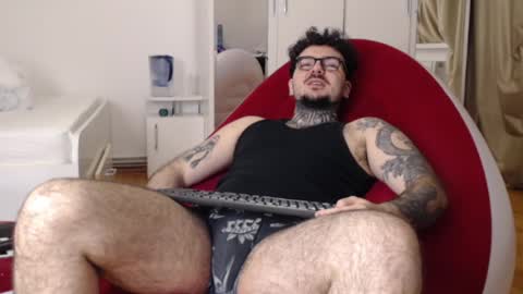 hypersyren online show from January 7, 10:23 pm