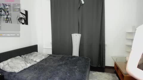 Kate online show from October 24, 1:51 pm