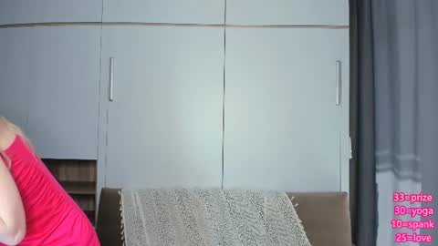 Jenny online show from June 10, 1:43 pm