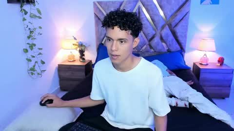 Snapshot of hyunjin_sun chatting on October 3, 10:07 pm Son Hyunjin online show from October 3, 10:07 pm