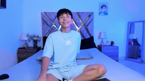 Snapshot of hyunjin_sun chatting on October 19, 8:42 pm Son Hyunjin online show from October 19, 8:42 pm