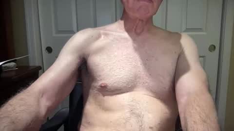 The Talented Mr. DILFy online show from November 6, 3:57 pm