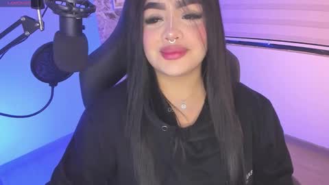 Snapshot of i_am_ari chatting on October 9, 1:58 am Ari online show from October 9, 1:58 am