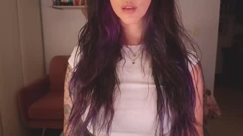 Lana Banana online show from December 1, 3:33 am