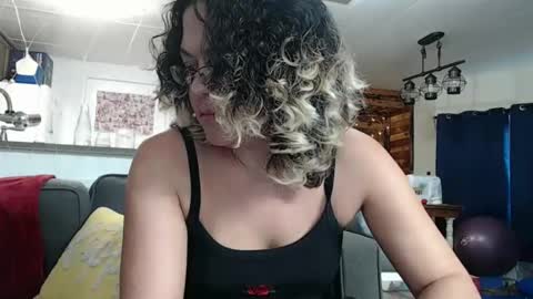 ShortStuff online show from January 22, 3:51 pm