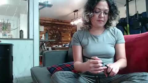 ShortStuff online show from February 1, 10:23 pm