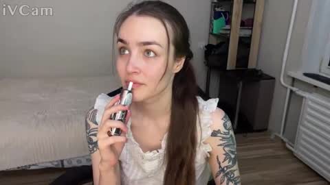 Snapshot of i_love_icecream chatting on September 12, 3:12 pm elisabeth online show from September 12, 3:12 pm