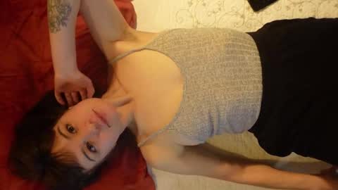 Olive online show from November 27, 1:40 am