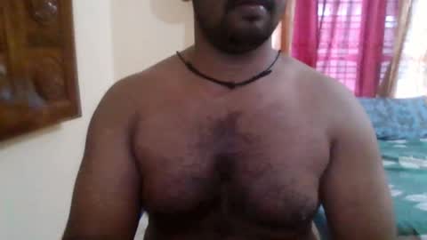 Snapshot of i_love_valerymcqueen chatting on December 8, 8:41 am kira..... online show from December 8, 8:41 am