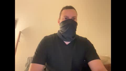 Snapshot of i_o_ro chatting on December 2, 4:09 am i o ro online show from December 2, 4:09 am